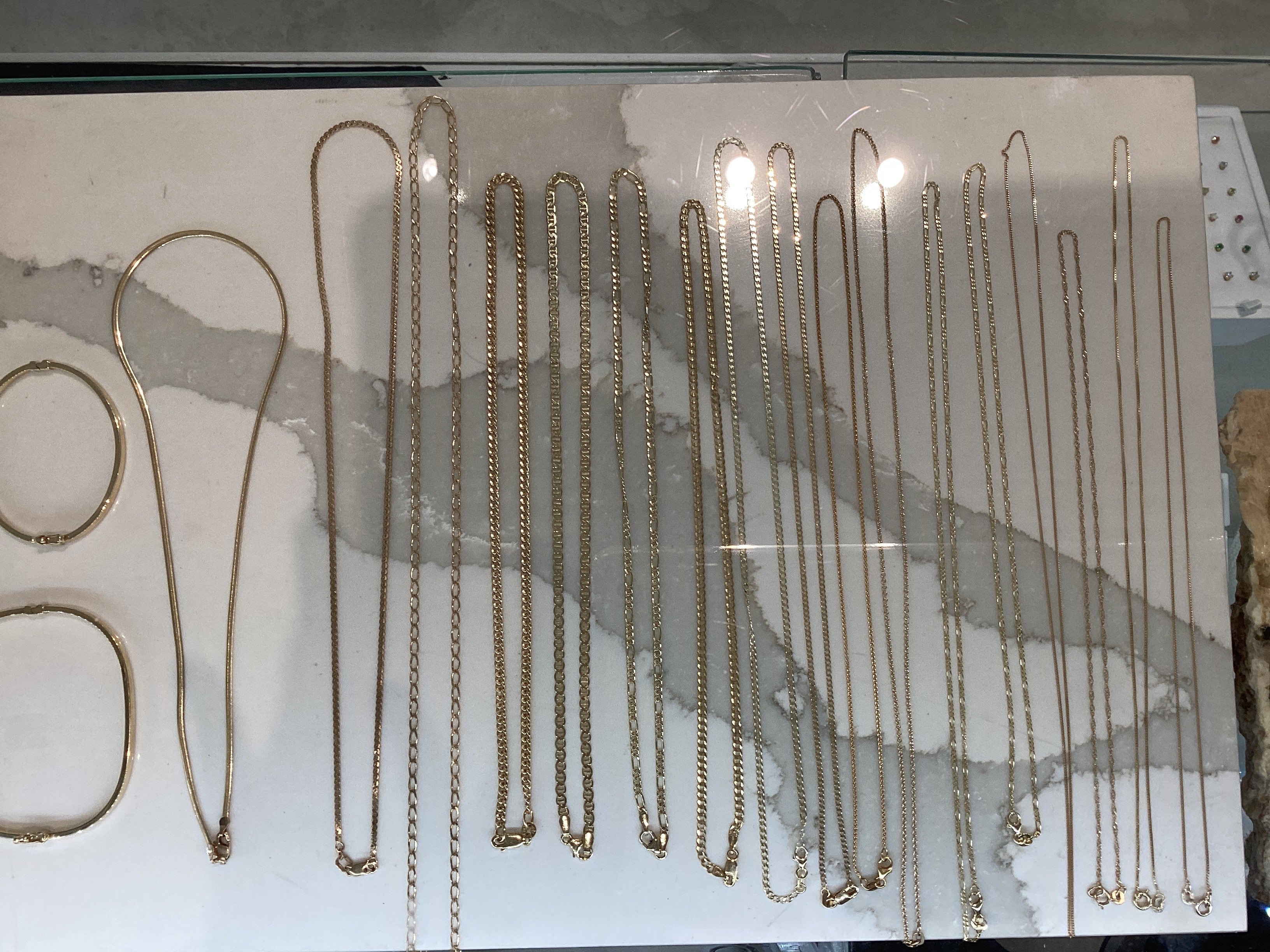 1102 FINE CHAINS
