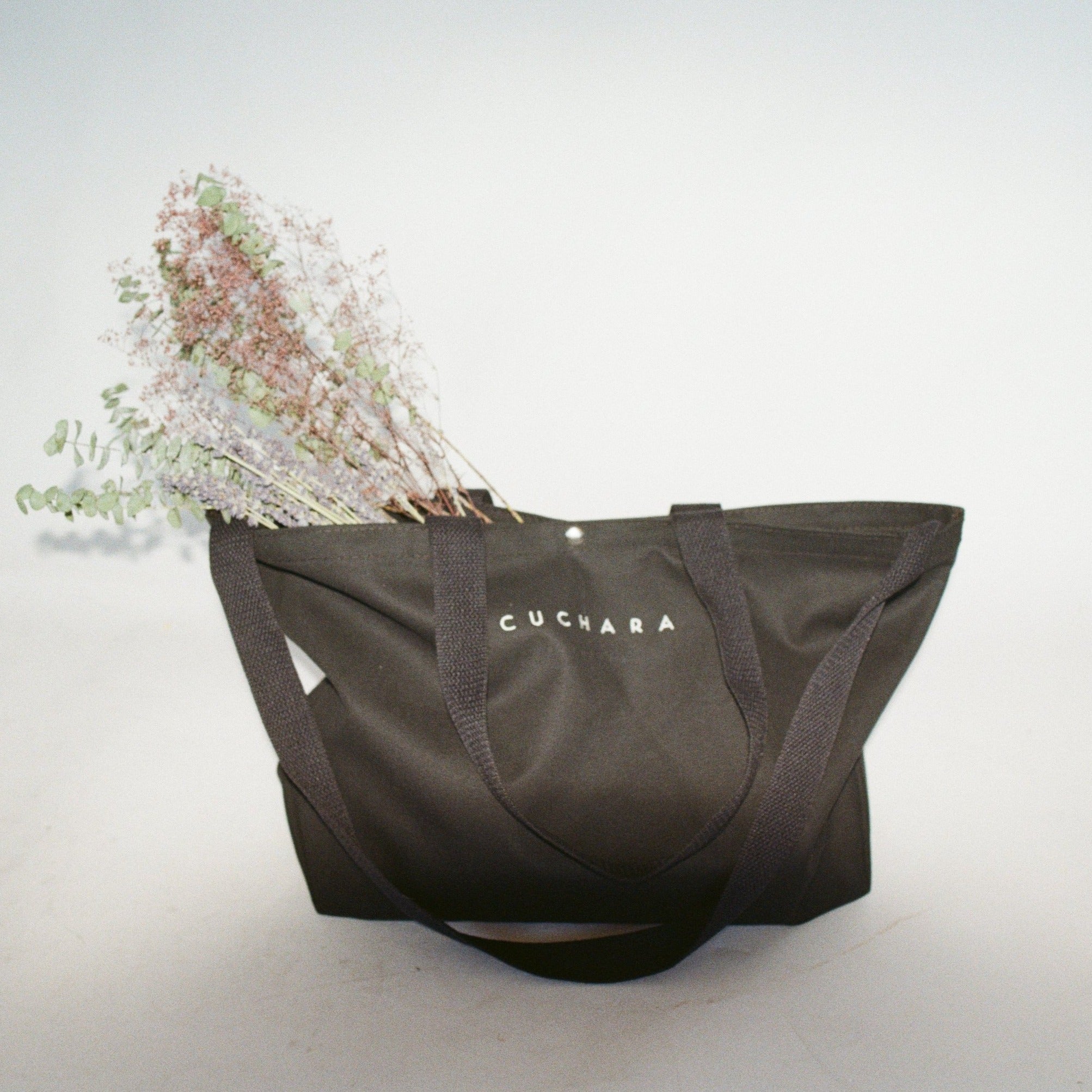 Heavy 15oz Cotton tote bag with Snap Closure in black