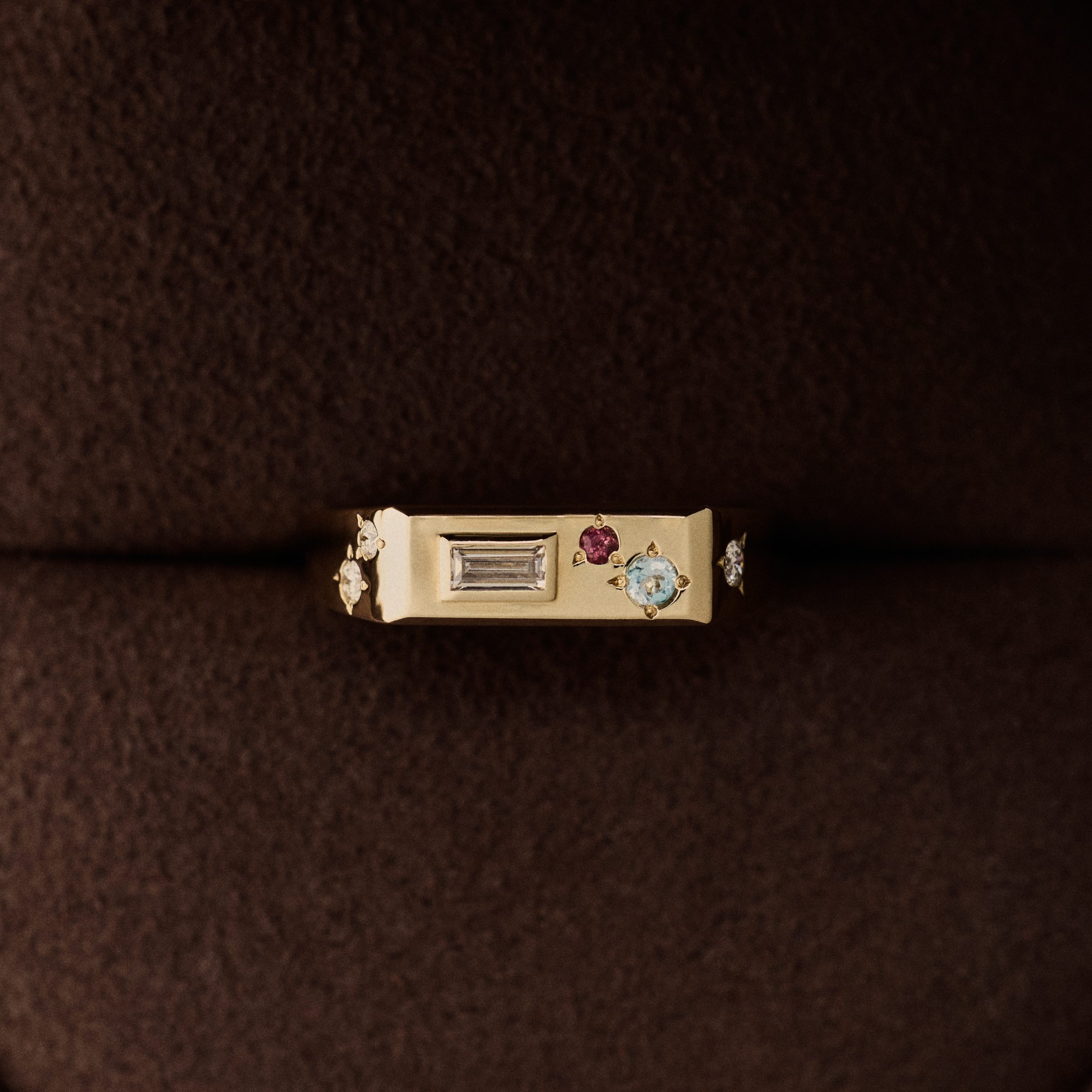 FAMILY RING