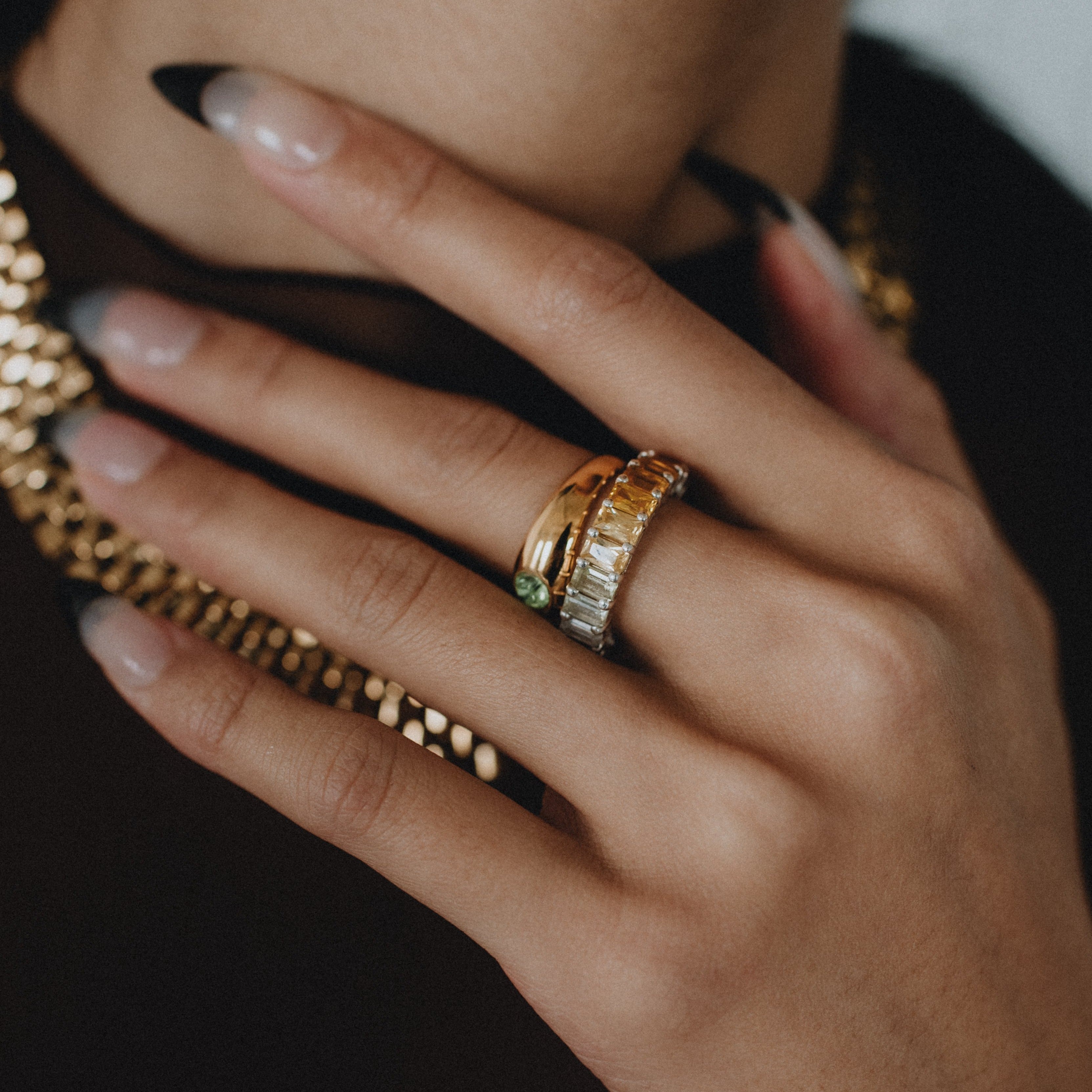 Ring featuring clear-coloured baguette stones set in a simple band